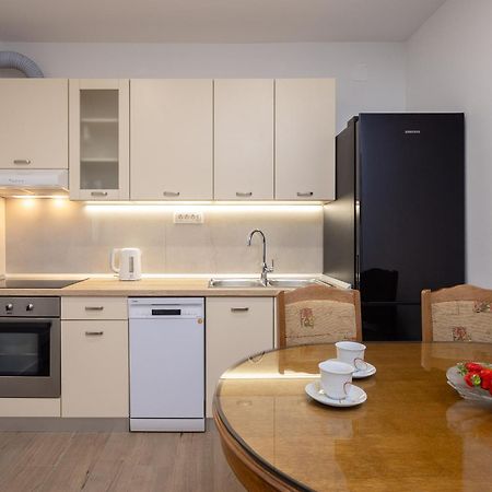 Apartments Paladin Makarská Exteriér fotografie